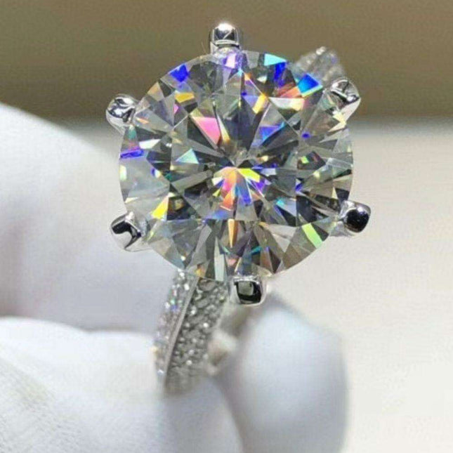 Elegant Geometric Moissanite & Zircon Ring in Sterling Silver - 5 Carats