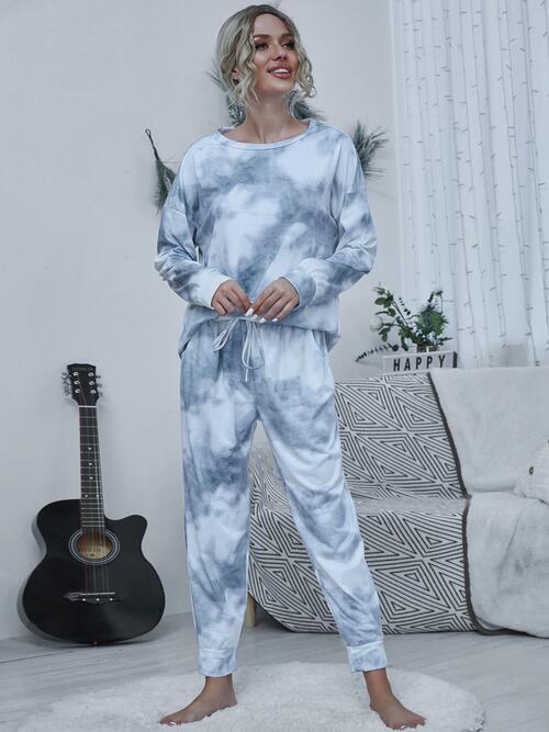 Tie-Dye Lounge Set with Round Neck Top and Drawstring Pants for Stylish Lounging