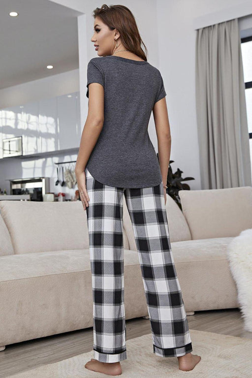 Cozy Plaid Lounge Set with V-Neck Top and Curved Hem Shorts: Stylish Casual Plaid Two-Piece Loungewear Set