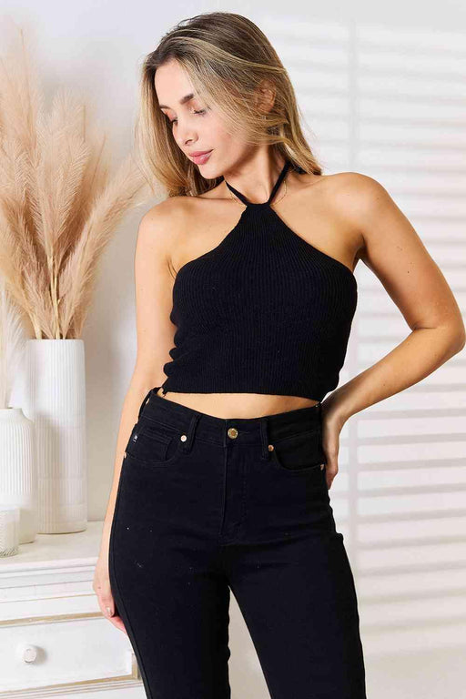 Chic Ribbed Halter Neck Cropped Knit Top