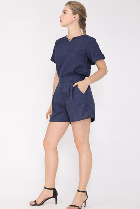 Elegant Short Sleeve Top and Shorts Set with Pockets