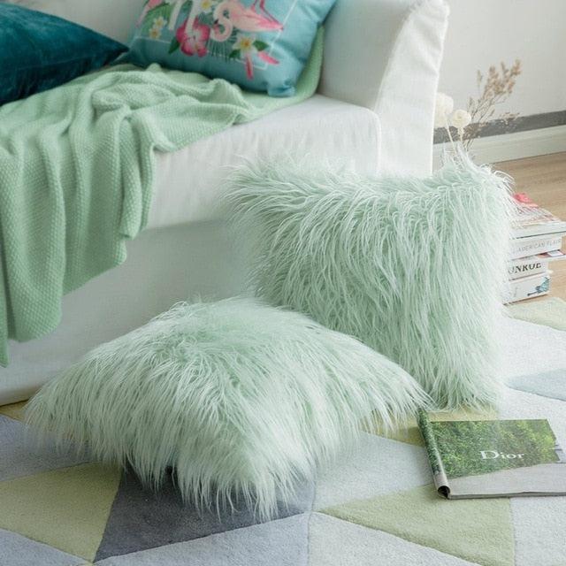 Luxurious Faux Fur Throw Pillow Covers for a Glamorous Home