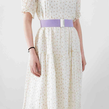 Chic Elastic Belt with Sleek Alloy Buckle - A Stylish Addition for Any Ensemble