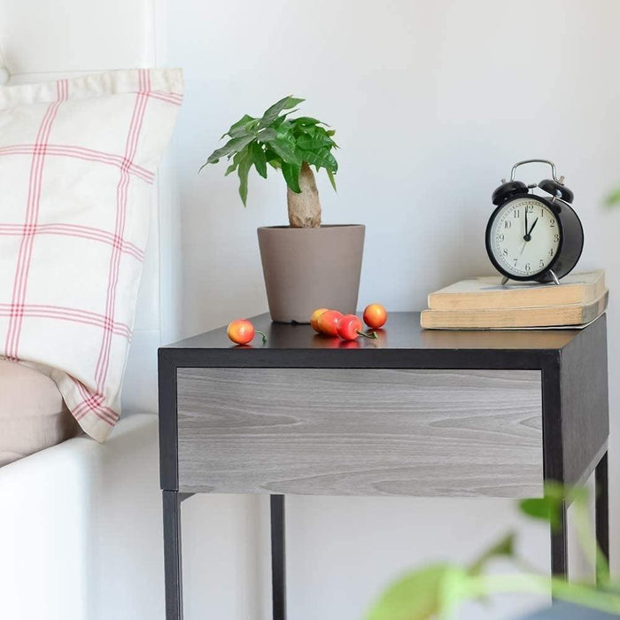 Enhance Your Room with Waterproof Grey Wood Grain Peel and Stick Wallpaper