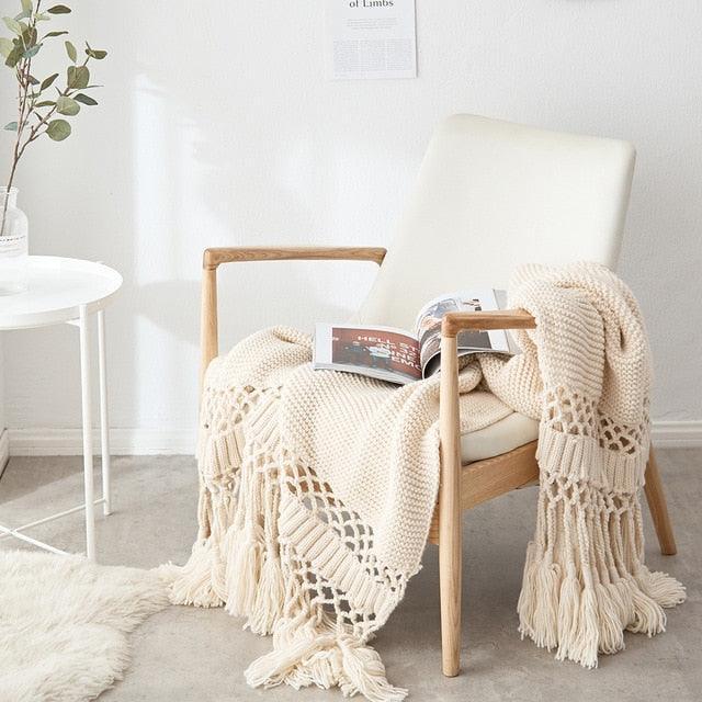 Cozy Tassel-Trimmed Knit Weighted Blanket with Portable Design