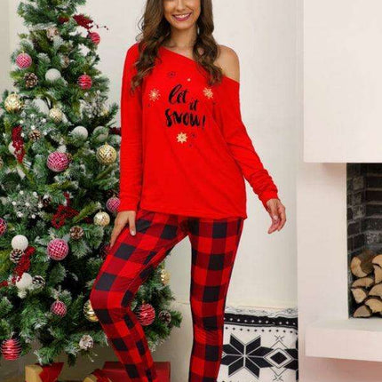 Festive Plaid Women's Lounge Set for Ultimate Holiday Comfort