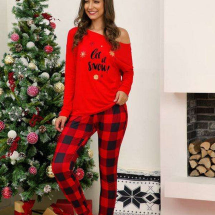 Festive Plaid Women's Lounge Set for Ultimate Holiday Comfort