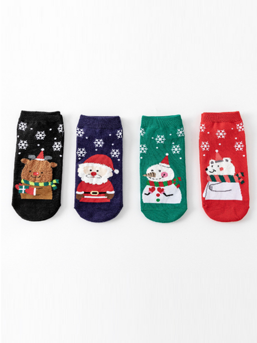 Cozy Christmas Cheer Cotton Socks Bundle of 4