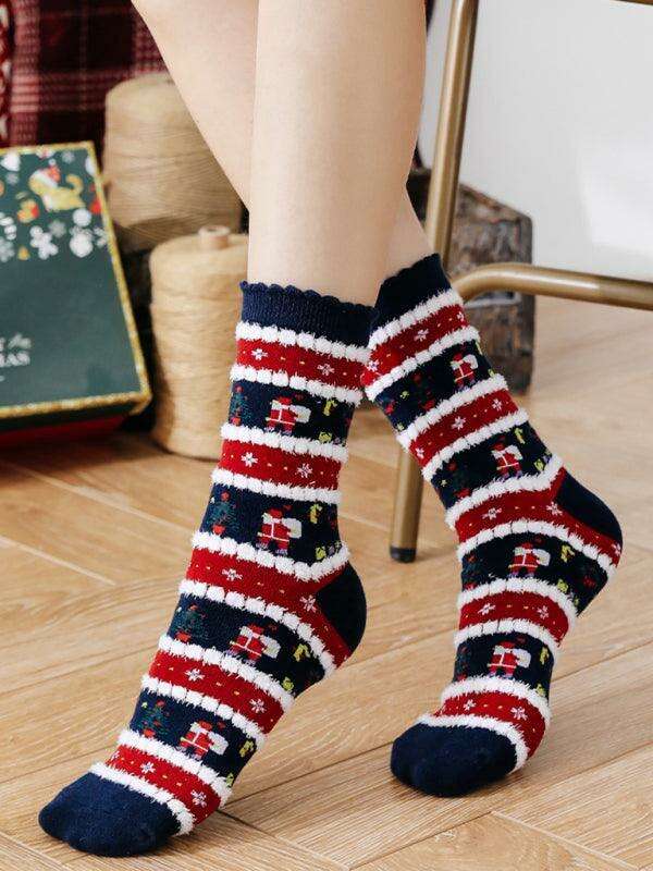 Joyful Holiday Floral Women's Socks - Festive Design for Seasonal Cheer