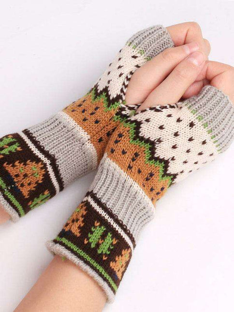 Festive Knit Fingerless Gloves with Adorable Christmas Tree Motif - Warm Winter Hand Accessories