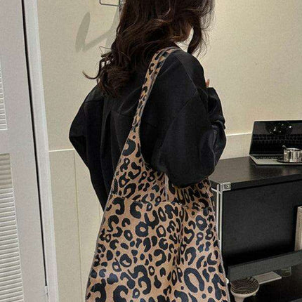 Luxurious Oversized Soft Leather Tote Bag for Effortless Elegance