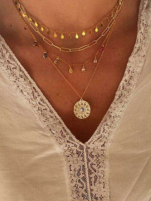 Chic Layered Necklace with Rhinestone Tassel and Geometric Discs