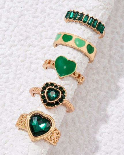 Vibrant Heart Diamond Love Palm Ring Collection with Retro Flair for Effortless Confidence