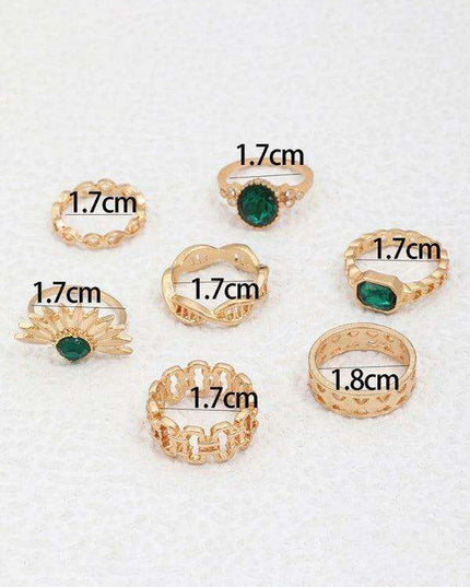 Vibrant Heart Diamond Love Palm Ring Collection with Retro Flair for Effortless Confidence