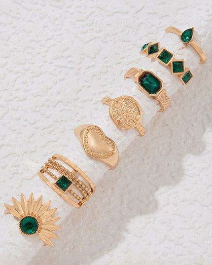 Vibrant Heart Diamond Love Palm Ring Collection with Retro Flair for Effortless Confidence