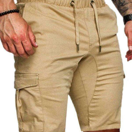 Stylish Men's Cargo Shorts: Function Meets Fashion with Generous Pocket Space