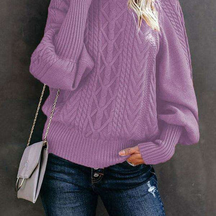 Chic Women's Cozy Twist-Detail Sweater with Mid Collar