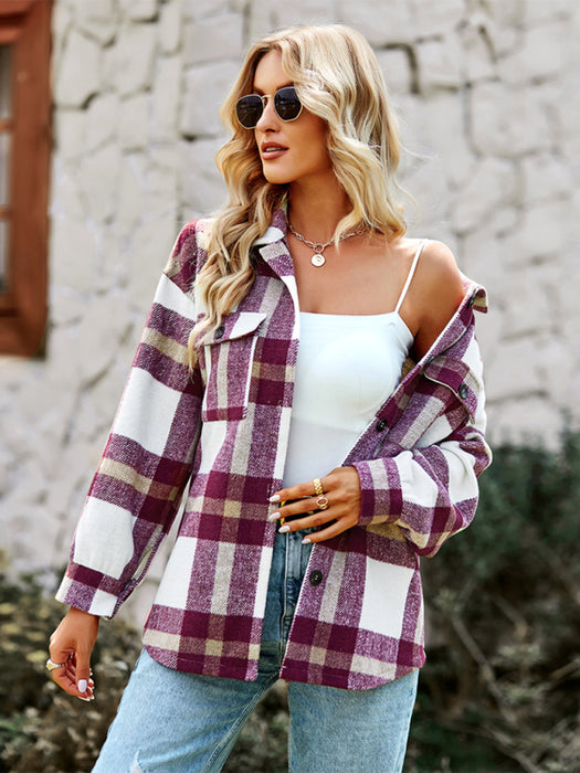 Ladies' Timeless Plaid Pattern Long Sleeve Jacket for Relaxed Outings