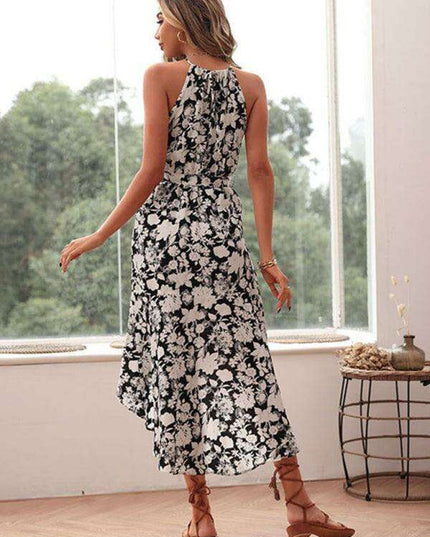 Effortless Elegance: Retro Chic White Halter Dress with Vintage Charm