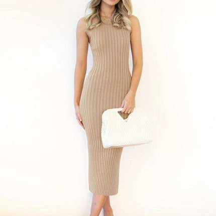 Chic Sleeveless Ribbed Bodycon Dress with Modern Elegance