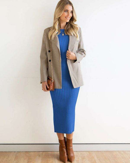 Chic Sleeveless Ribbed Bodycon Dress with Modern Elegance