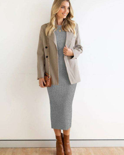 Chic Sleeveless Ribbed Bodycon Dress with Modern Elegance