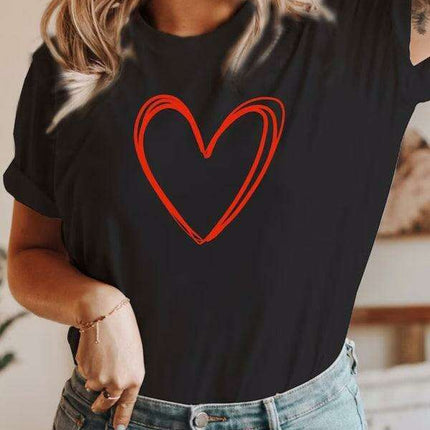 Adorable Heart Pattern T-Shirt for Trendy Women