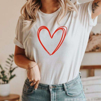 Adorable Heart Pattern T-Shirt for Trendy Women