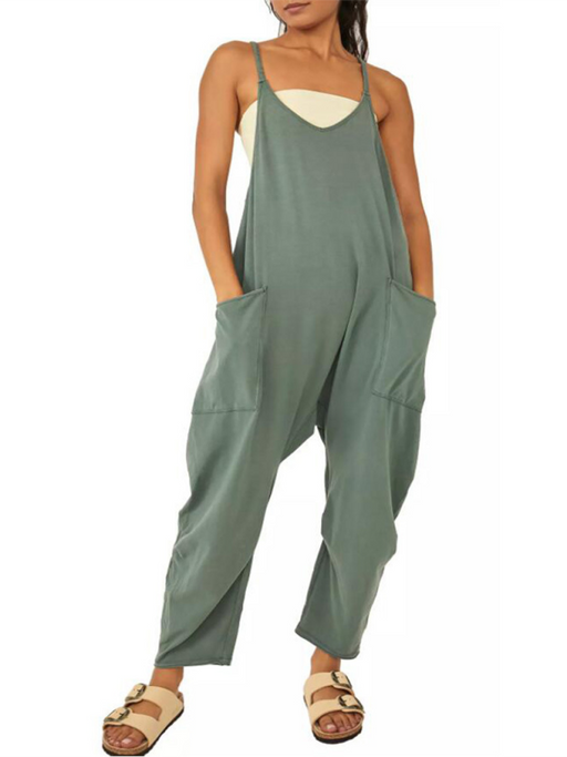 Chic Solid Color V-Neck Jumpsuit with Pockets for Women's Everyday Elegance