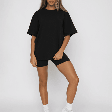 Chic Solid Color Women's Two-Piece Set with Shorts for Casual Elegance