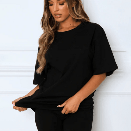 Chic Solid Color Women's Two-Piece Set with Shorts for Casual Elegance