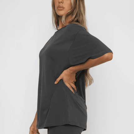 Chic Solid Color Women's Two-Piece Set with Shorts for Casual Elegance