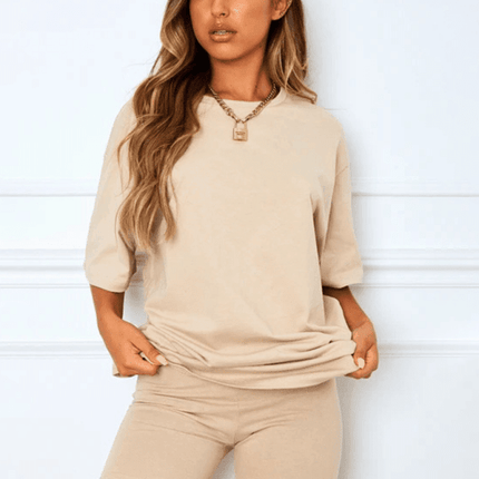 Chic Solid Color Women's Two-Piece Set with Shorts for Casual Elegance