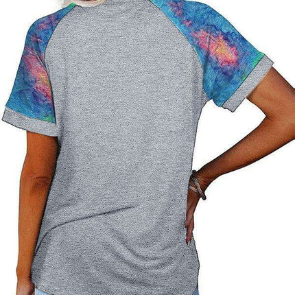 Trendy Camo: Casual and Comfortable Women's Tee