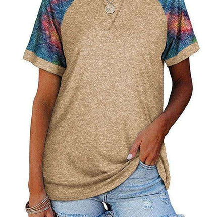 Trendy Camo: Casual and Comfortable Women's Tee