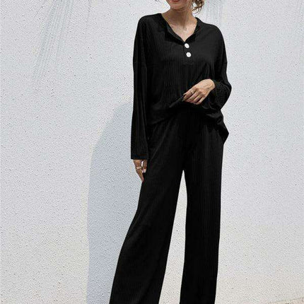 Chic Comfort Women's V-Neck Top & Shorts Ensemble - Perfect Spring-Summer Look