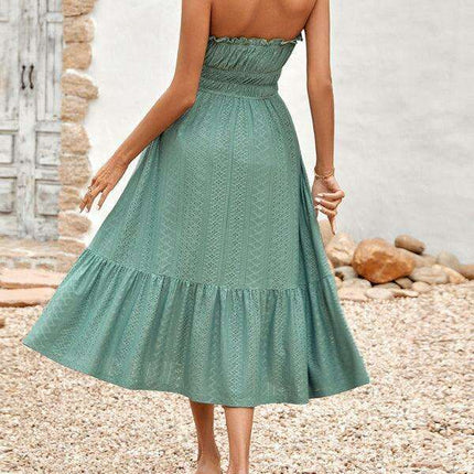 Elegant Strapless Taffeta Cocktail Dress with Lace Detailing for Women