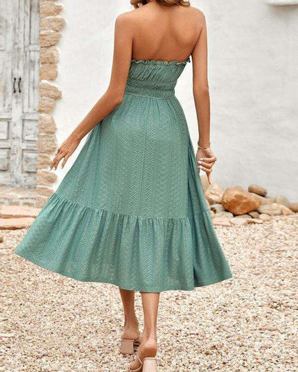 Elegant Strapless Taffeta Cocktail Dress with Lace Detailing for Women