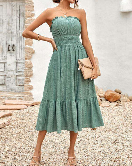 Elegant Strapless Taffeta Cocktail Dress with Lace Detailing for Women