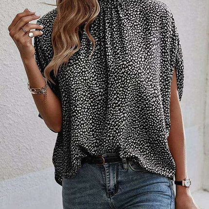 Colorful Zigzag Mock Neck Crop Top - Must-Have Summer Piece