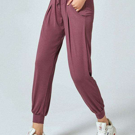 Dynamic Quick-Dry Running Pants for an Active Lifestyle