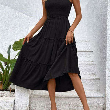 Chic Strapless Twist-Front Dress in Timeless Solid Hue