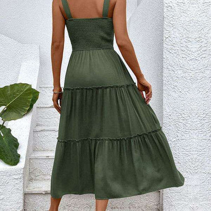 Chic Strapless Twist-Front Dress in Timeless Solid Hue
