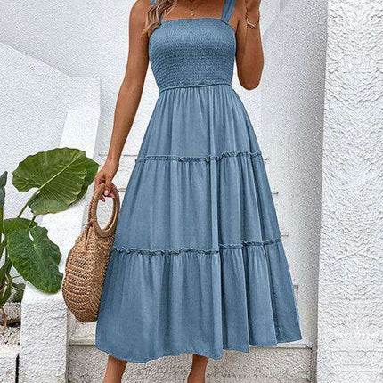 Chic Strapless Twist-Front Dress in Timeless Solid Hue