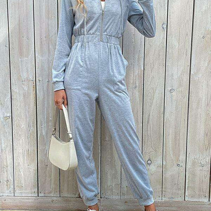 Elegant Solid Color Jumpsuit for Women - A Timeless Addition to Your Wardrobe