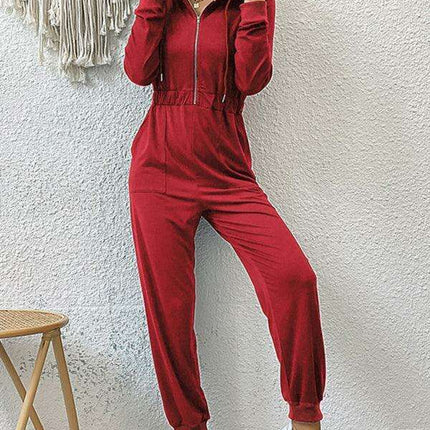 Elegant Solid Color Jumpsuit for Women - A Timeless Addition to Your Wardrobe