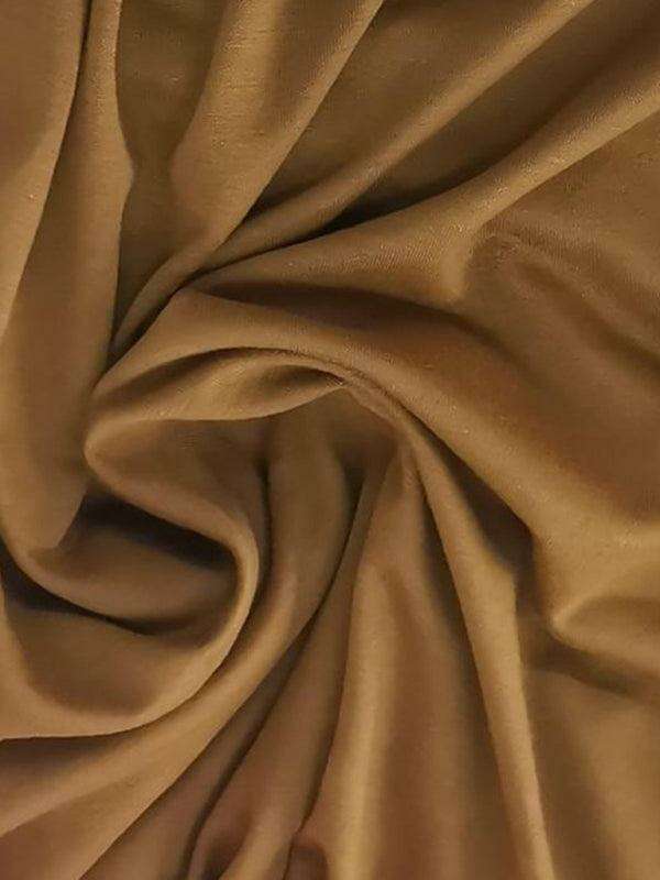 Elegant Women's Hooded Activewear Ensemble for Year-Round Style