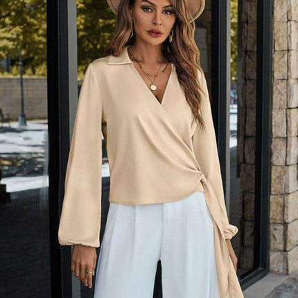 Elegant Streamer V-neck Top - Essential Summer Blouse for Women