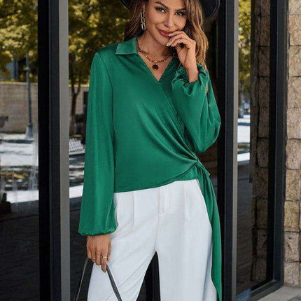 Elegant Streamer V-neck Top - Essential Summer Blouse for Women