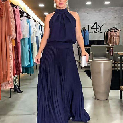 Vibrant Pleated Backless Halterneck Dress: Embrace Effortless Summer Elegance